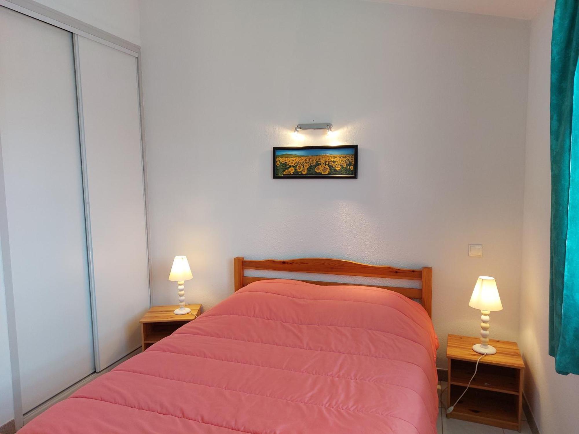 Village De Gites La Fontinelle Bessas Номер фото
