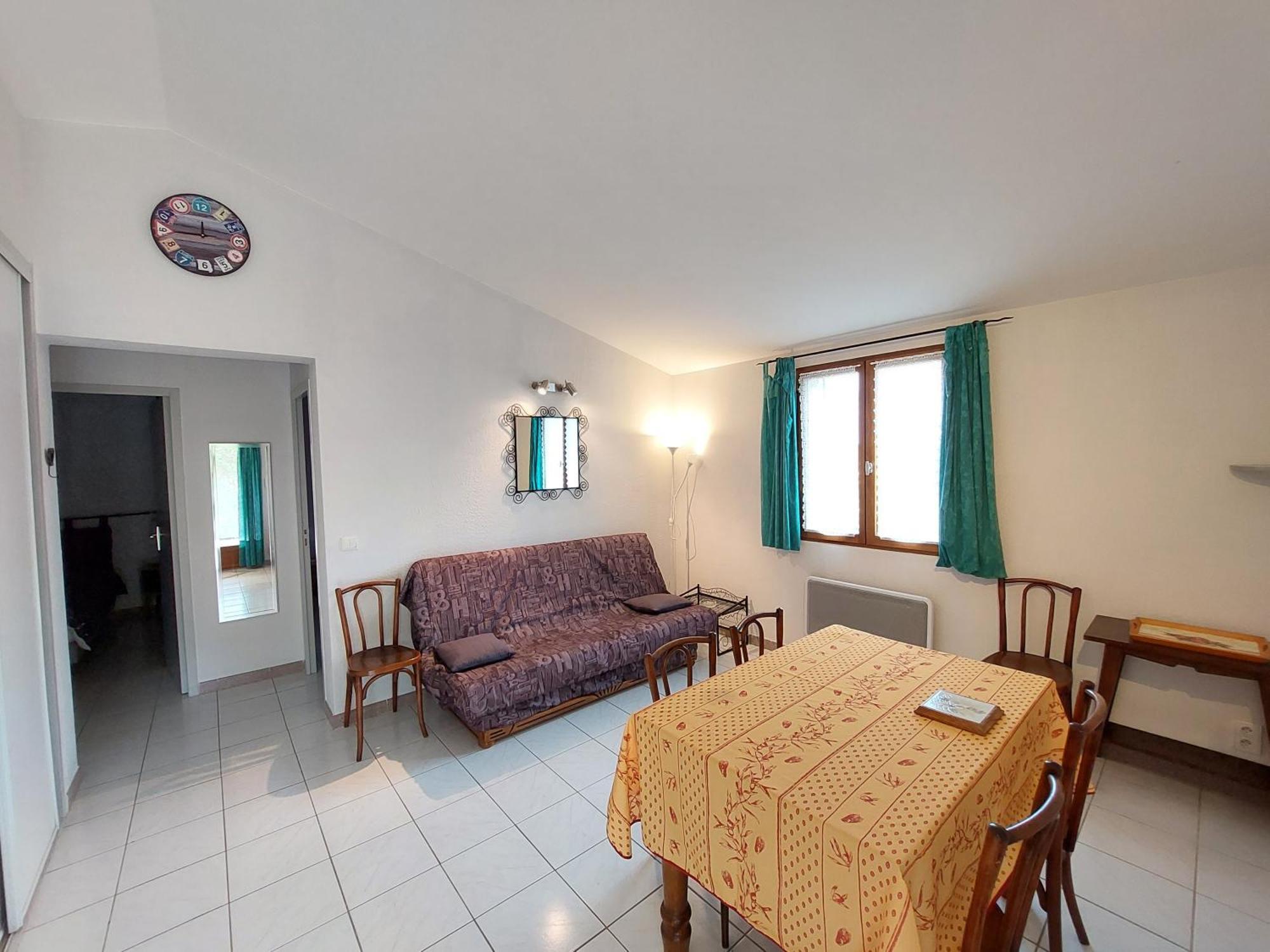 Village De Gites La Fontinelle Bessas Номер фото